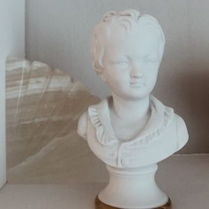 Porcelain Bust 5"